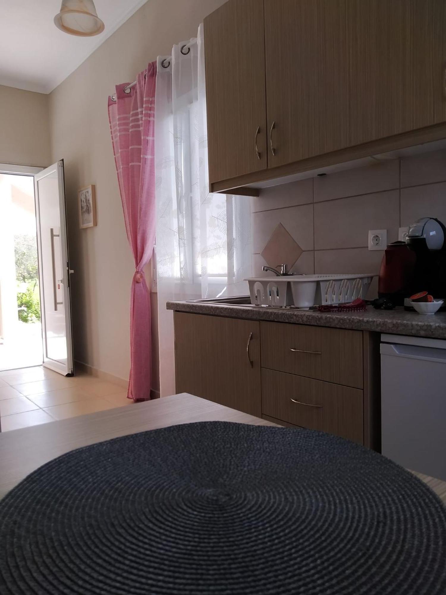 Trousas Apartments Рода Экстерьер фото