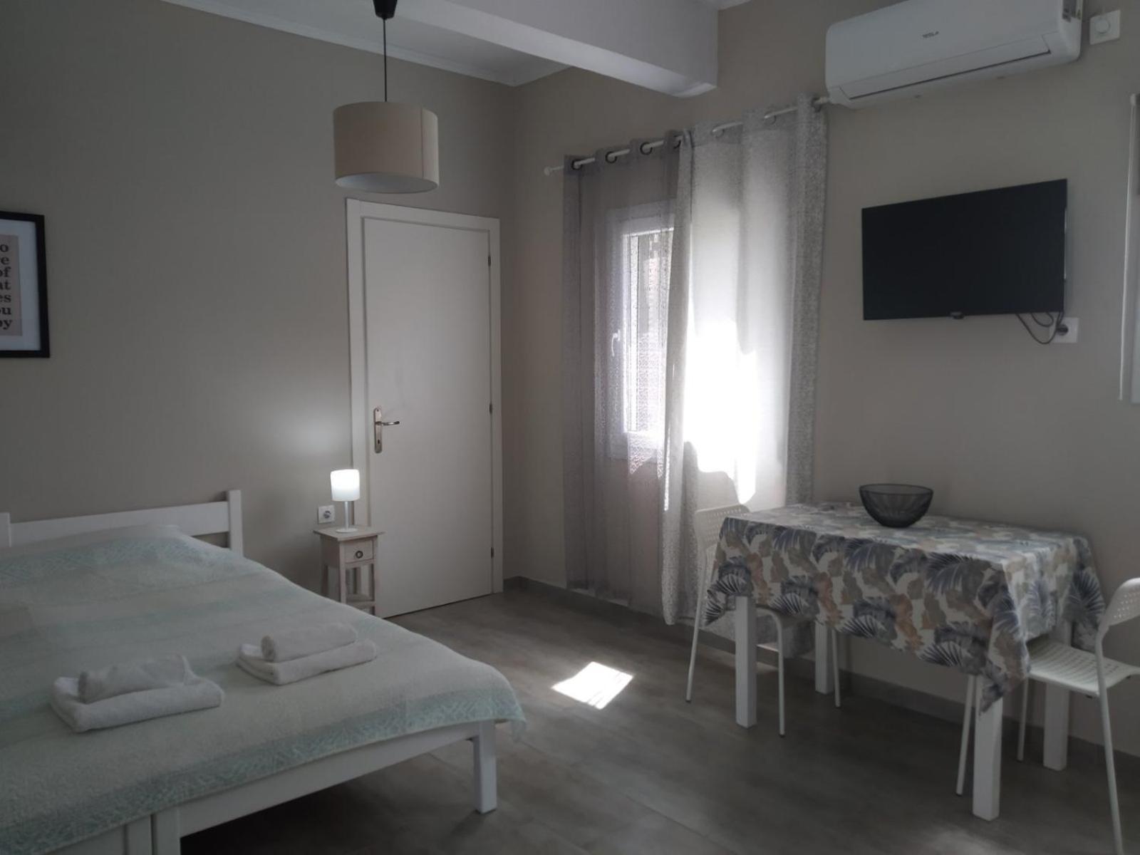 Trousas Apartments Рода Экстерьер фото